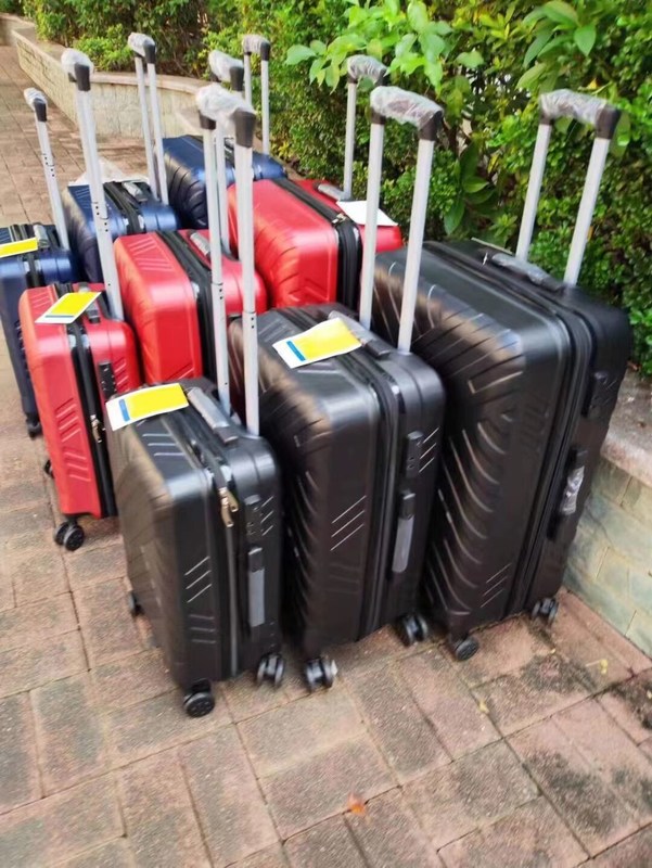 Оптовая ABS PC чемодан чемодан с четырьмя колесами 20 24 28 дюймов