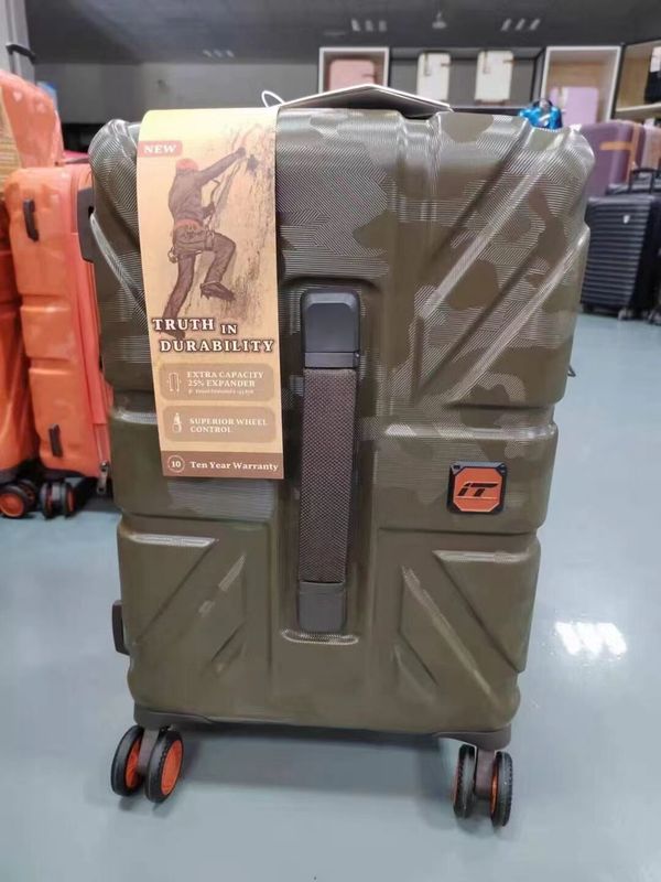 Фабрика Custom Popular New Silver Luggage In Europe 20 24 28 дюймовый трехкомпонентный комплект чемодана с чемоданом для путешествий TSA Lock