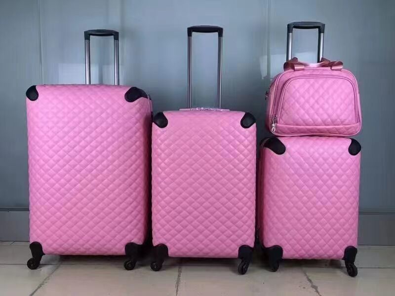 Оптовая продажа дизайнерские логотипы Custom Print Trolley PU кожаные сумки для путешествий комплекты для путешествий чемоданы багаж