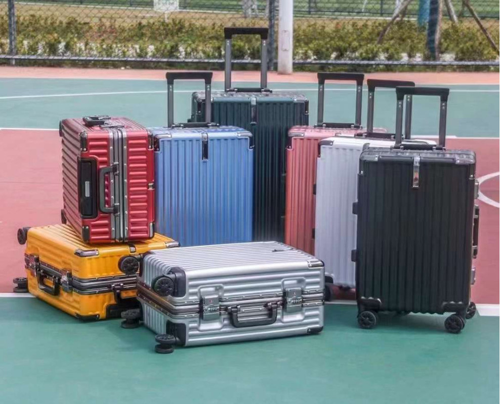 Белый чемодан ABS твердый чемодан багаж для путешествий ПК Модный алюминиевый чемодан с крючком